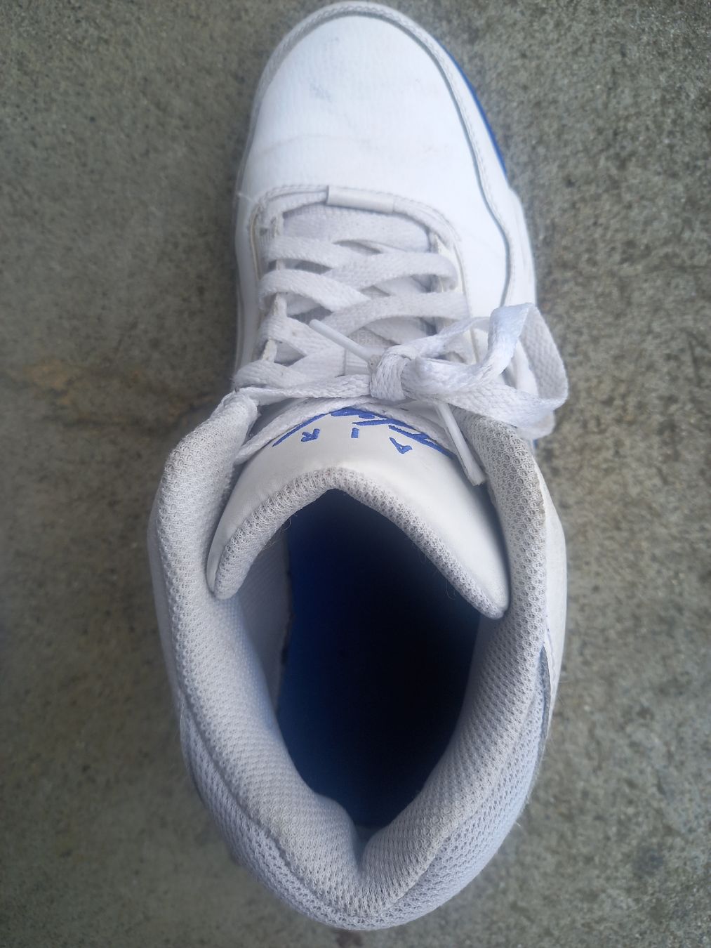 Nike Scarpe da uomo: Nike Air Flight weiss Grösse 43 – Usato da Birr venduto da dom_xgg9 7