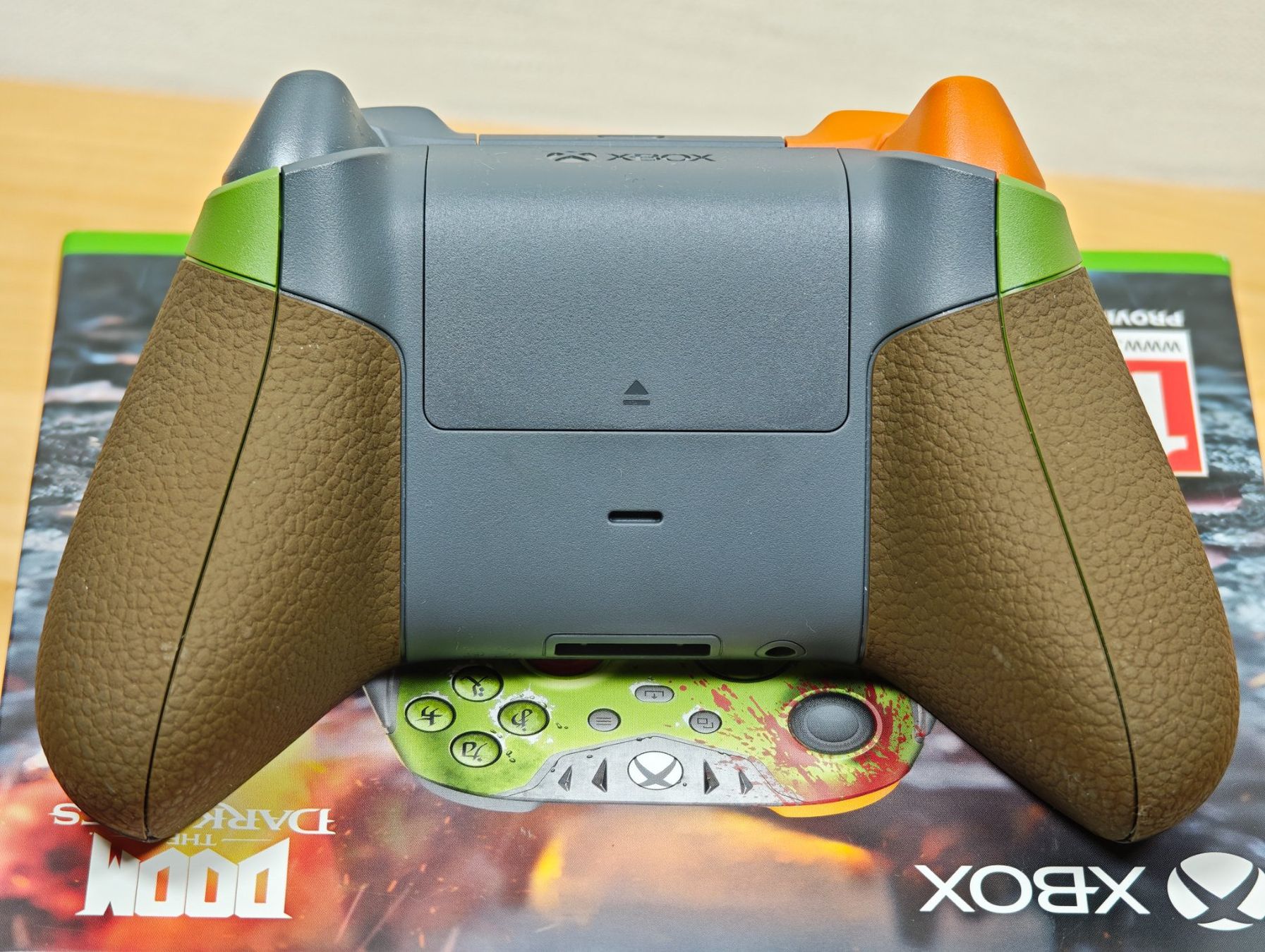 Microsoft Controller: Xbox Controller | DOOM: The Dark Ages Limited Edition – Nuovo (secondo la descrizione) da Wil SG venduto da gle_n2ty 2