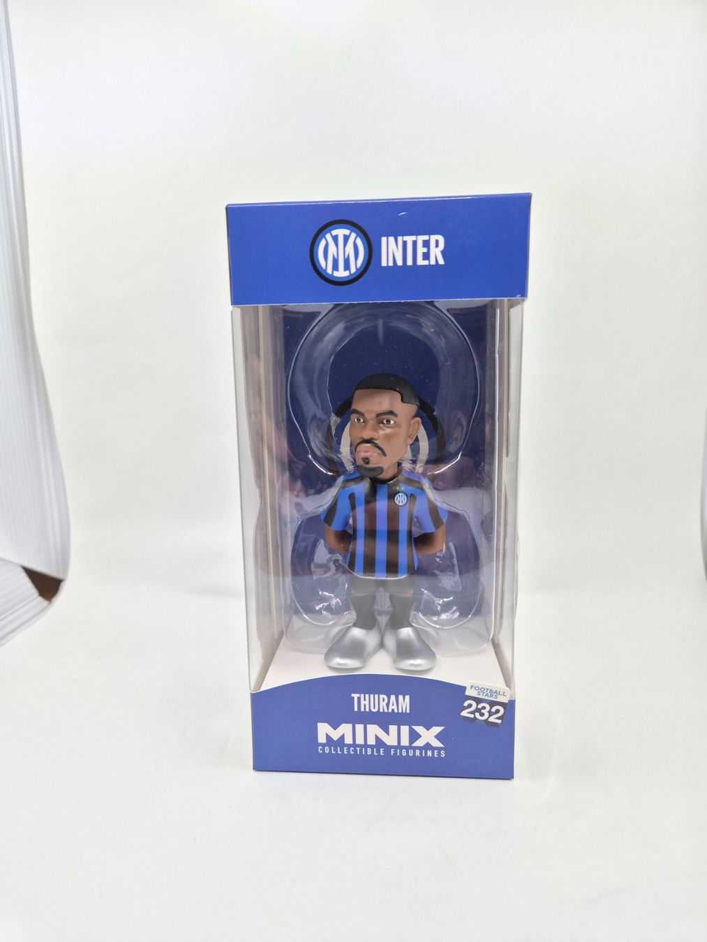 Statuette: Inter Thuram Minix Figur #232 Fussball OVP – Nuovo e nell'imballaggio originale da Sisseln AG venduto da schenk-figuren