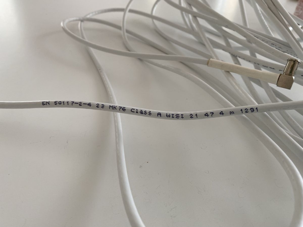 Kabel: TV Antennenkabel 9 m – Gebraucht aus Brugg AG von Honeybee6 1