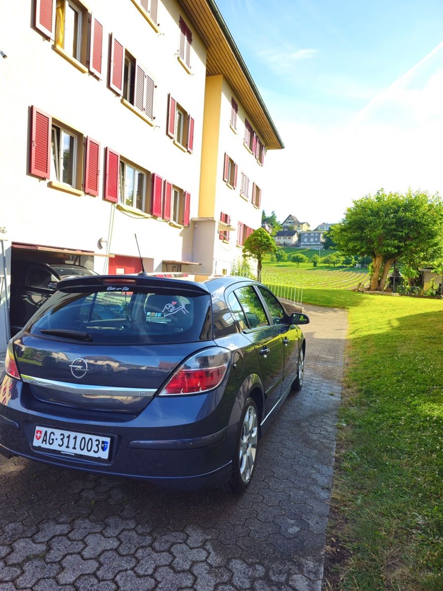Opel Automobili: Opel Astra H OPC Line – Nuovo (secondo la descrizione) da Strengelbach venduto da kit_ch2s 1