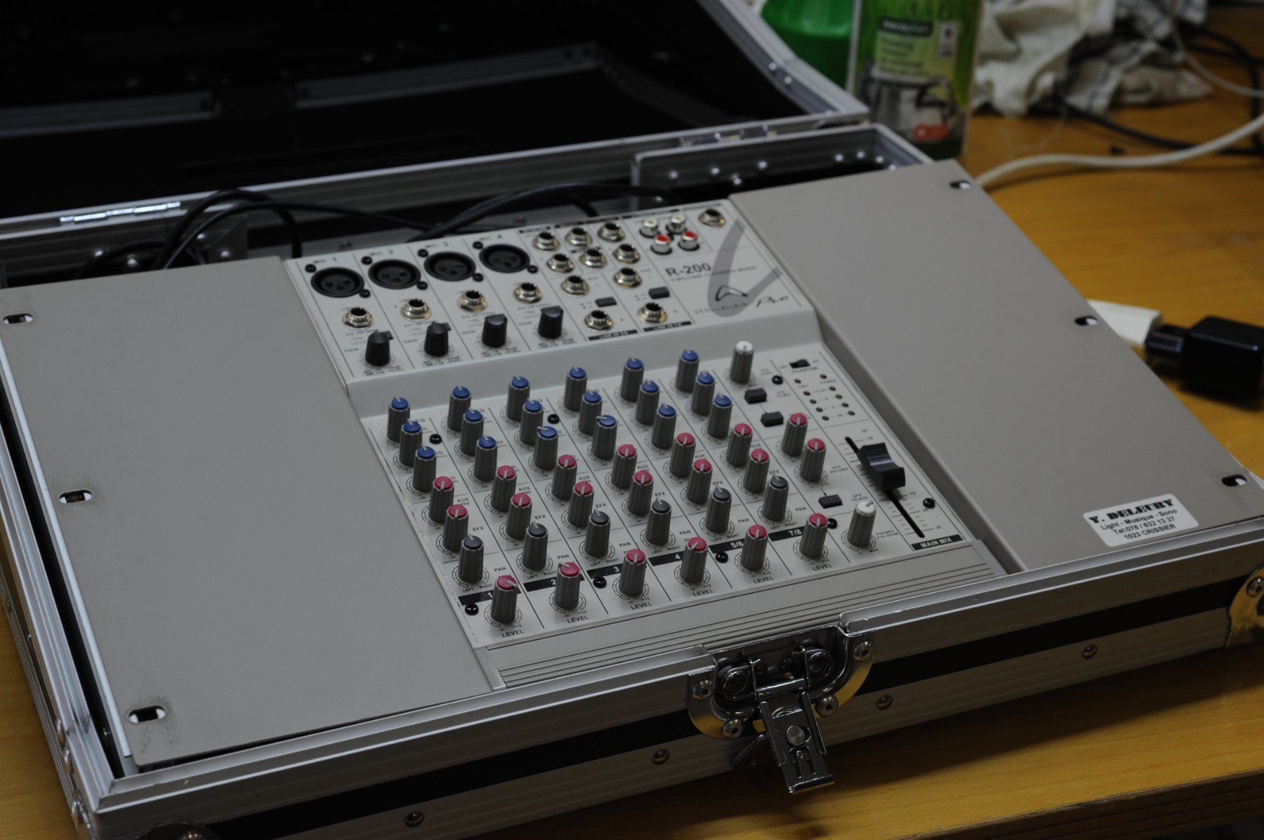 Console di mixaggio: Table de mixage Wharfedale R-200- État impeccable! – Usato da Etagnières venduto da emmaus.electro 3