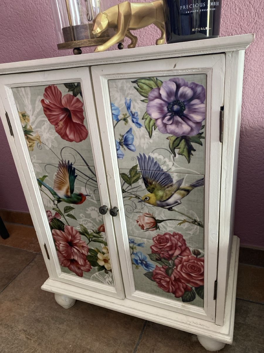 Cassettiere: Shabby Möbeli mit Vögel – Nuovo (secondo la descrizione) da Wolfwil venduto da ISAsShop