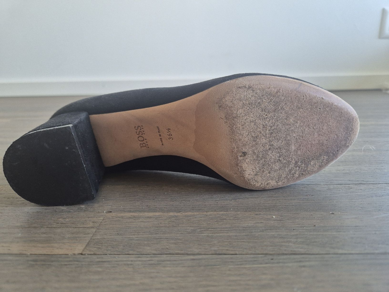 Scarpe da donna: Hugo Boss pumps – Usato da Zug venduto da silid 2
