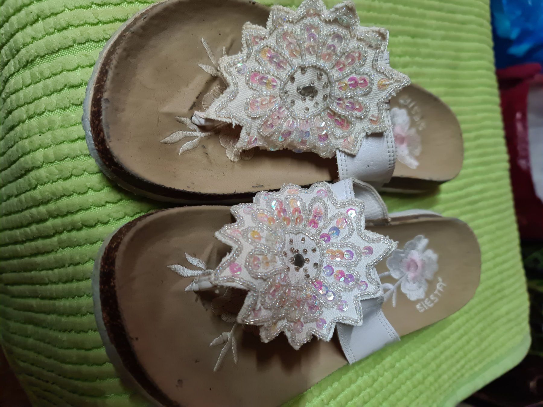Scarpe da donna: Flip Flop – Nuovo (secondo la descrizione) da Bellerive VD venduto da Hermes5