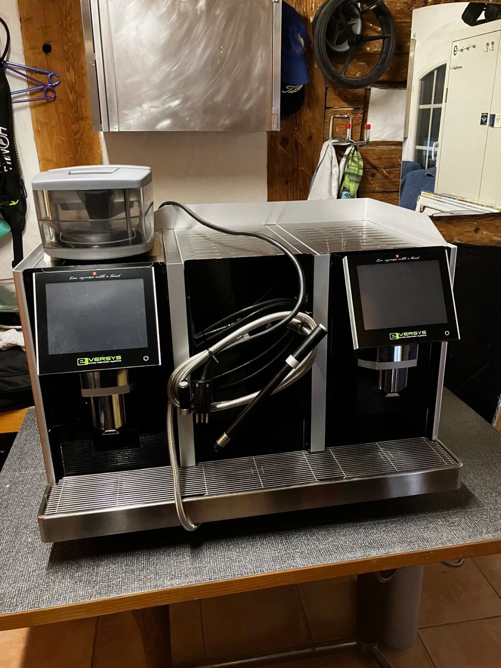 Macchine per caffè & Macchine per espresso: BARISTA KAFFEEMASCHINE EVERSYS E’4M – Usato da Belp venduto da gastroblau