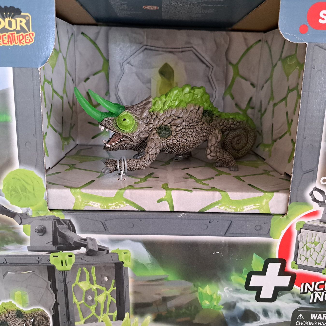 Schleich Giocattoli: Schleich 42674 Eldrador: Lavahyäne + 42677 Steinchamäleon, – Nuovo e nell'imballaggio originale da Langendorf venduto da thesi246 4