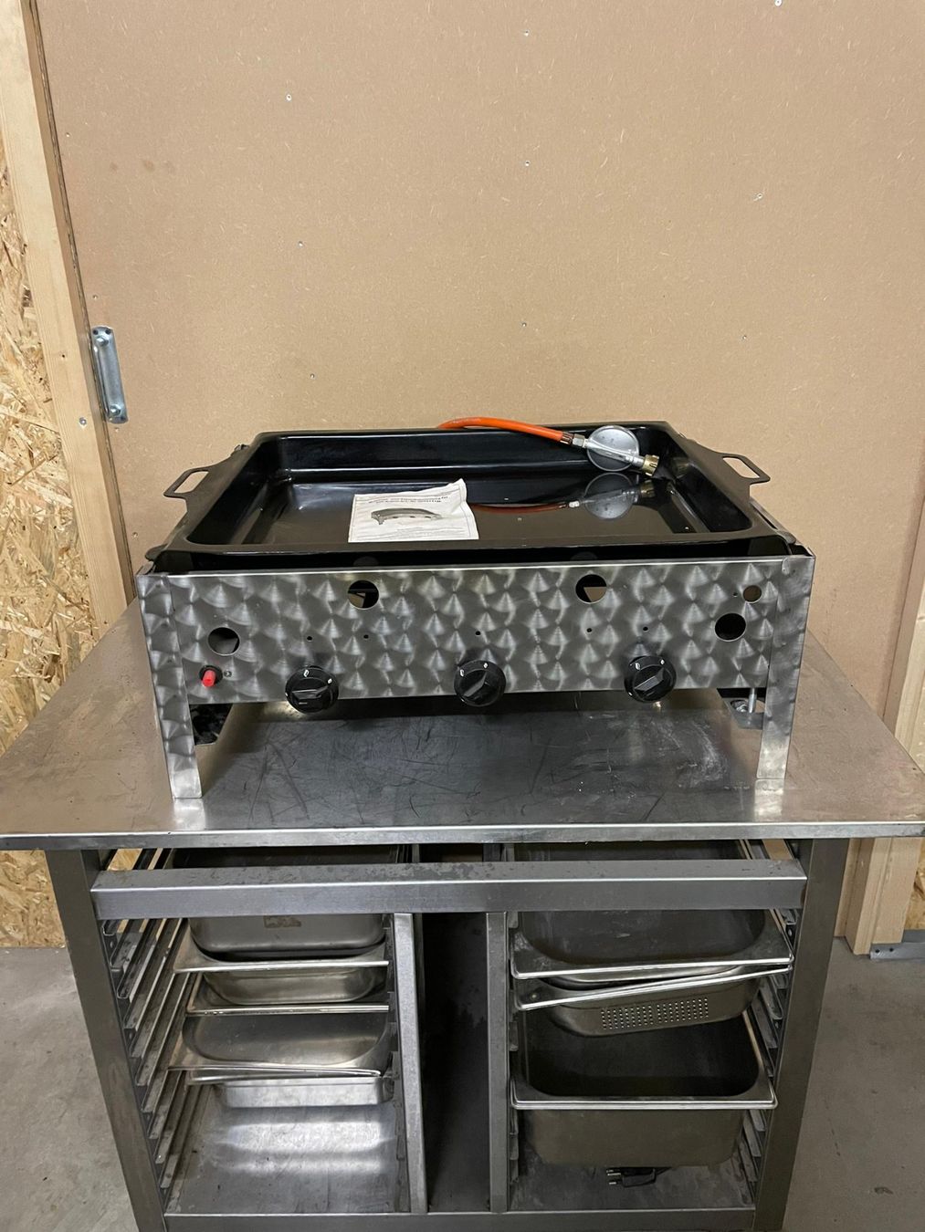 Griglie: Gasgrill – Usato da Rupperswil venduto da Tinka88 4