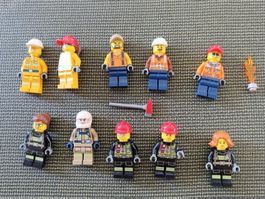 Set 10 Lego Figuren (Feuerwehrmänner und Bauleute)