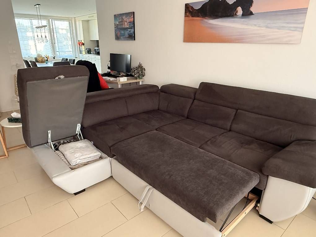 Sofas: Ecksofa / Wohnlandschaft mit Schlaffunktion – D'occasion à Rütihof par marcello.licari78 3