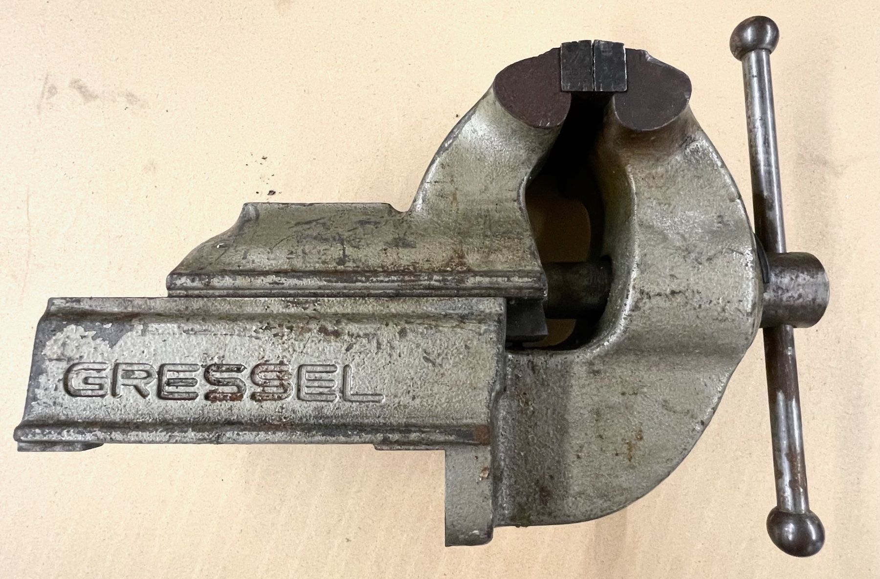 Gressel Alle Werkzeuge: GRESSER SCHRAUBSTOCK – Gebraucht aus luzern von Glieve 3
