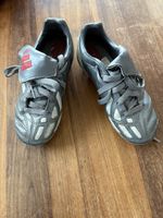 Adidas Predator Fussballschuhe, Grösse 32 mit Nocken