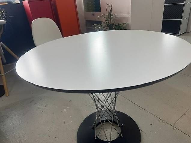 Vitra Tables: Vitra Dining Table, Isamu Noguchi – D'occasion à Zollikofen par OberliAG 3