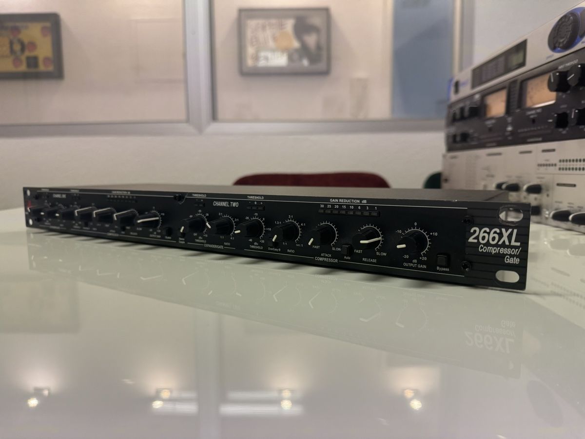 Dbx Compressori: dbx 266 XL Limiter Compressor Gate – Usato da Arlesheim venduto da Valerio_Bivona
