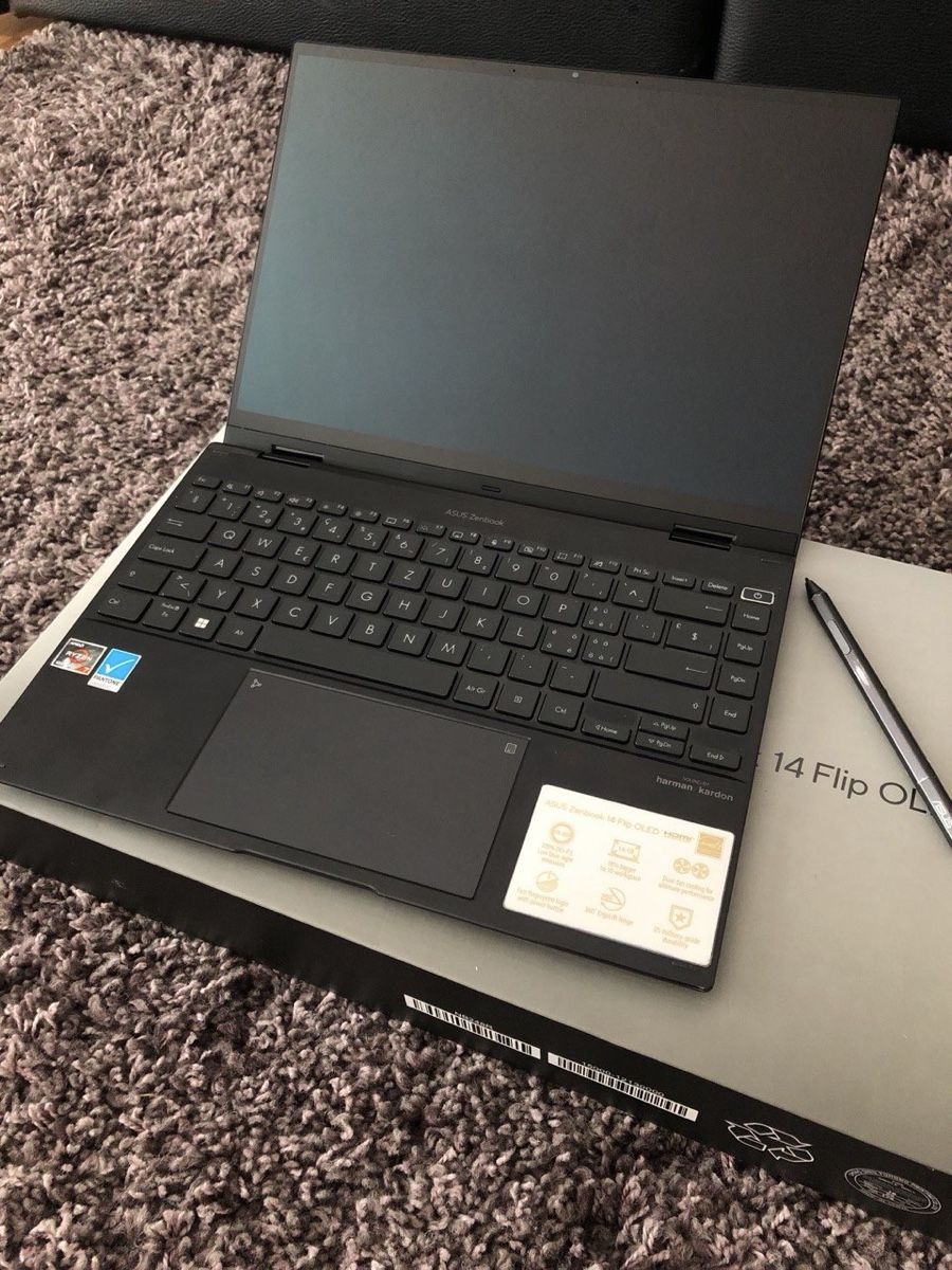 Asus Notebook: ASUS Zenbook 14 OLED  – Nuovo (secondo la descrizione) da Gossau SG venduto da NUMOPOL 1