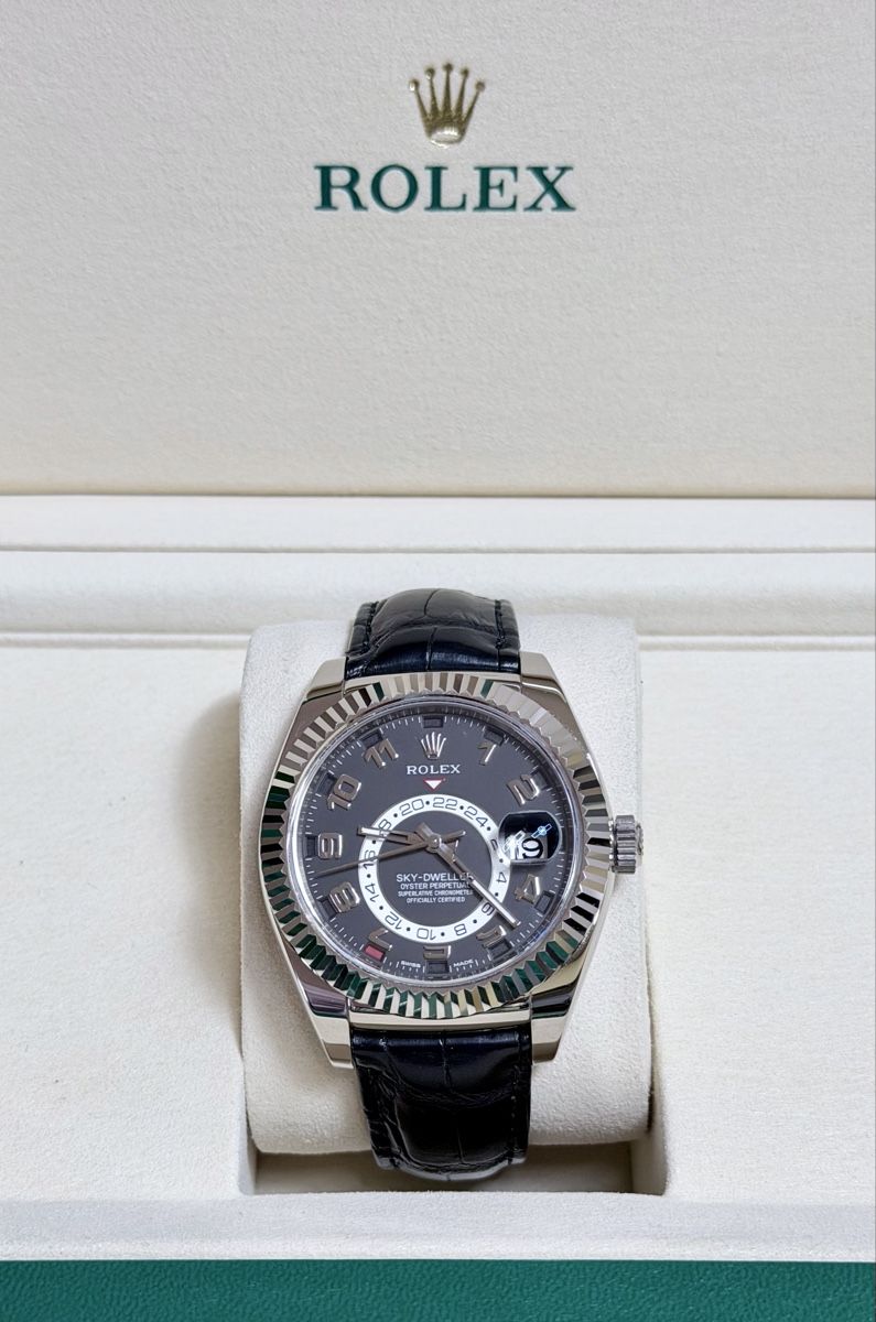 Rolex Orologi: Rolex Skydweller 18K Whitegold – Usato da Zürich venduto da WATCHROOM