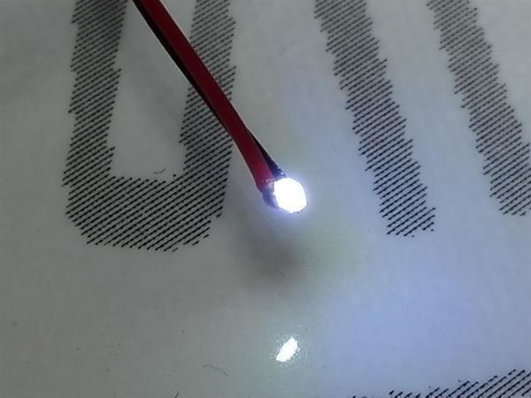 Componenti elettronici: LED SMD 0603 verkabelt, kaltweiss – Nuovo (secondo la descrizione) da Luzern venduto da Salefactory 1