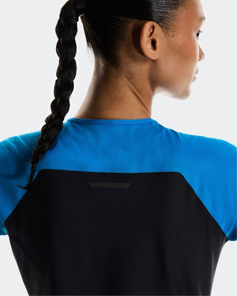 Tops: On Running Performance-T Gr. S – Gebraucht aus Zürich von katidust 5