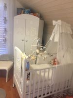Babyzimmer 4-Teilungen in Weiss