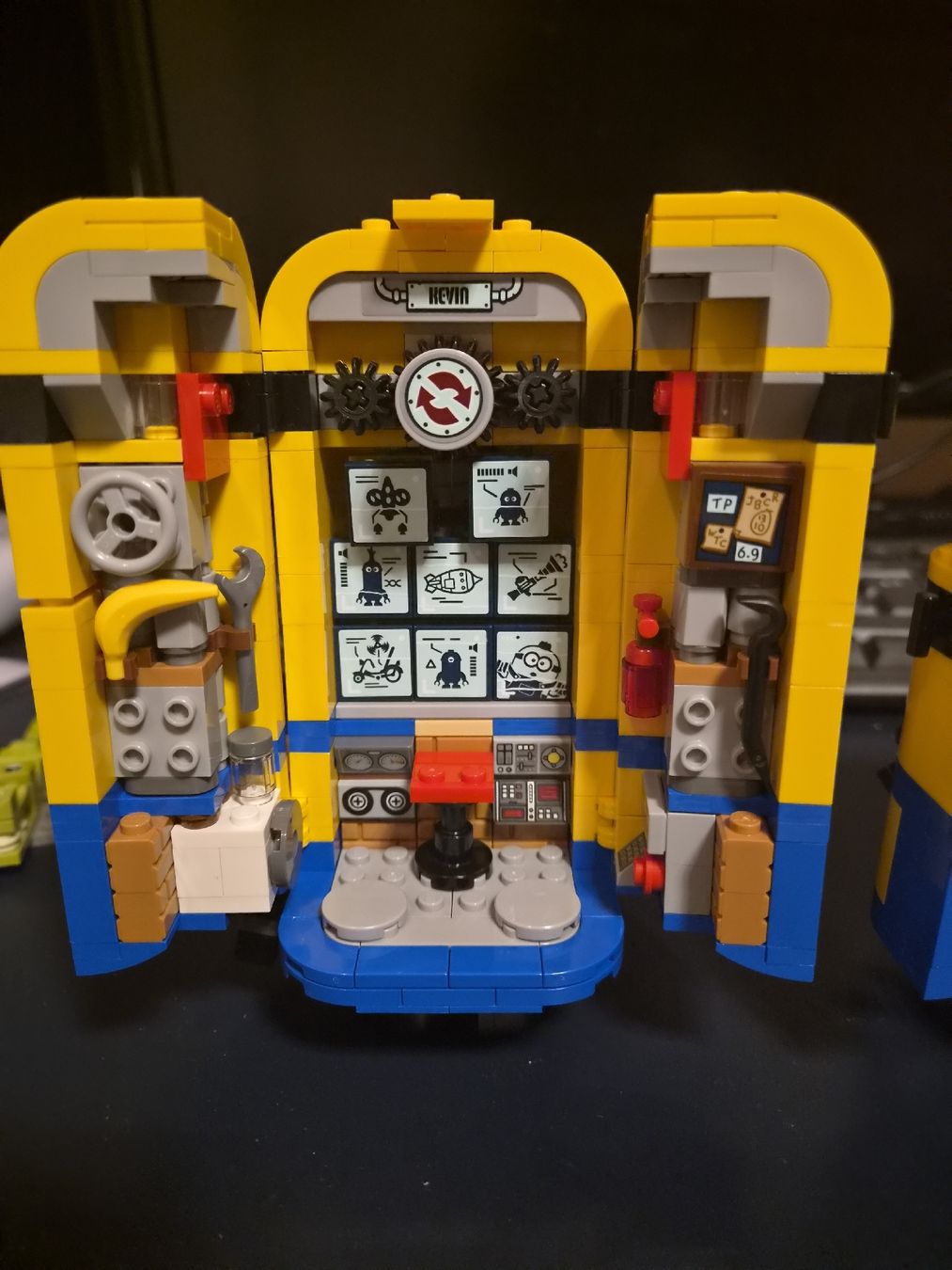 Lego Kit di costruzioni: Lego Minions 75551 – Usato da Egerkingen venduto da Pascal.FL 4