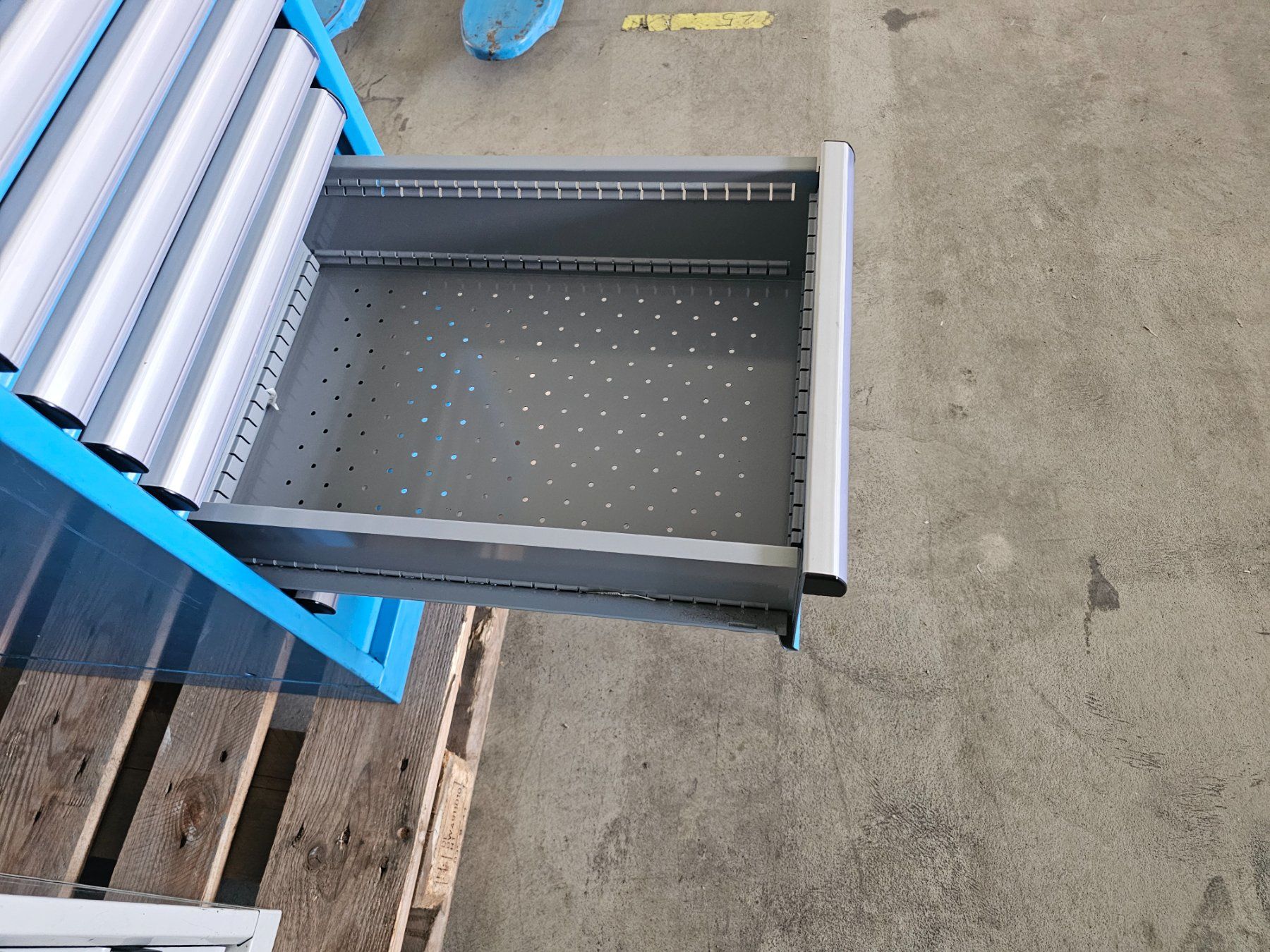 Lista Établis: Schubladenstock Lista-blau – D'occasion à Oberburg par herkules69 4
