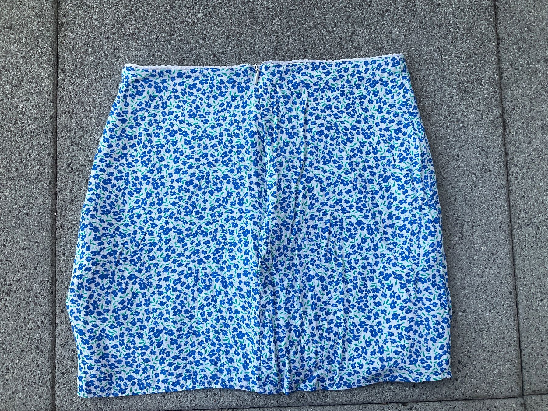 Kleider & Röcke: Pull&Bear Minirock XS, blau-weiss – Neu (gemäss Beschreibung) aus Winterthur von aionila 4