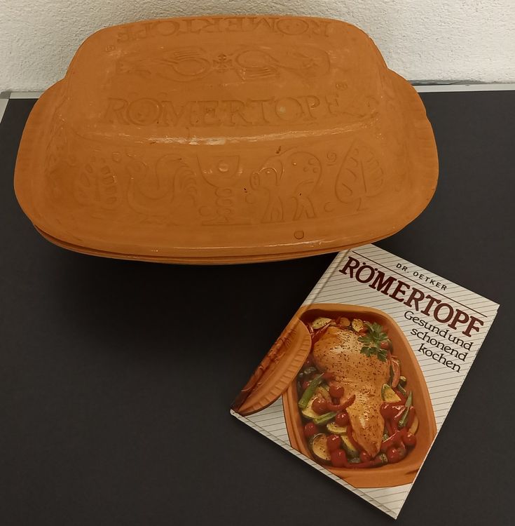 *ORIGINAL - RÖMERTOPF MIT BUCH* 37 X 26/H BODEN 10/BUCH NEU (Gebraucht ...