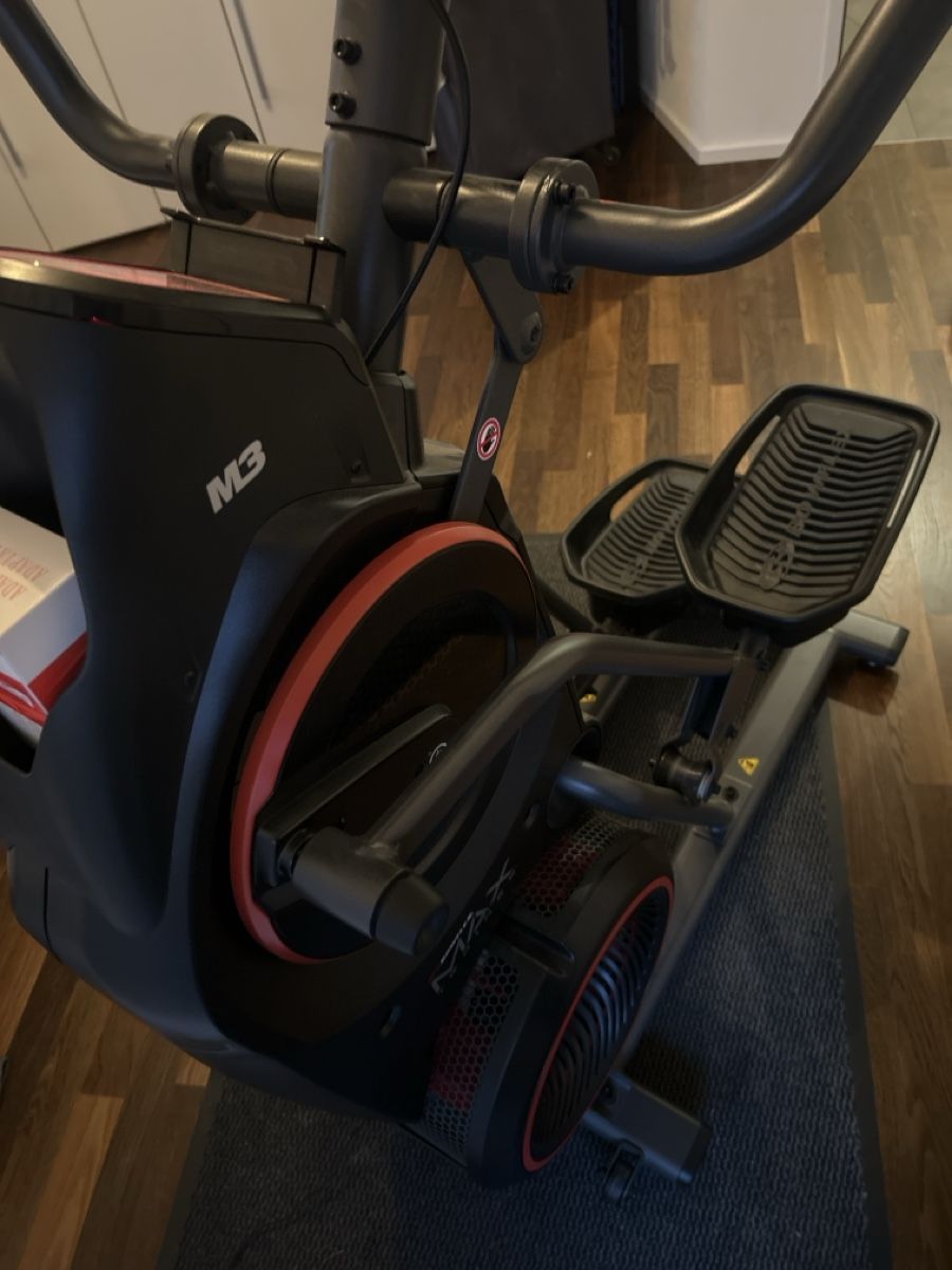 Bowflex Vélos d'appartement: Bowflex M3 – D'occasion à Brüttisellen par stpe 3