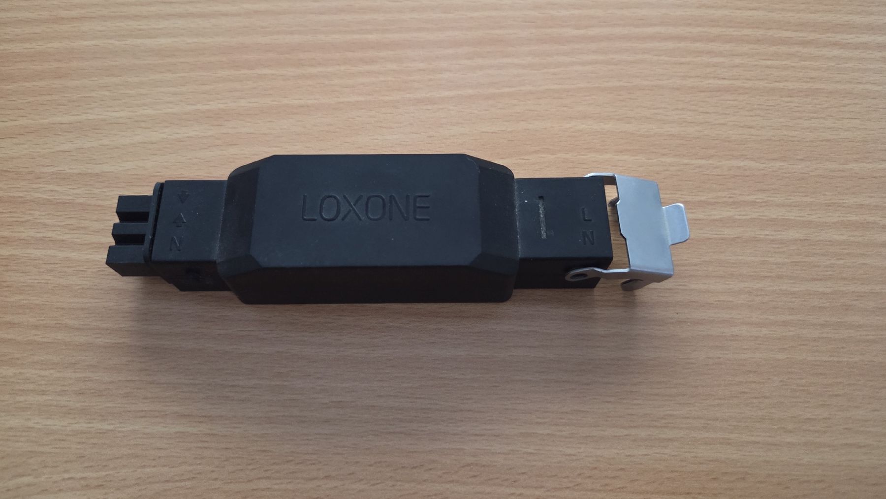 Markisen: Loxone Shading Actuator Air – Gebraucht aus Büsserach von Hamann