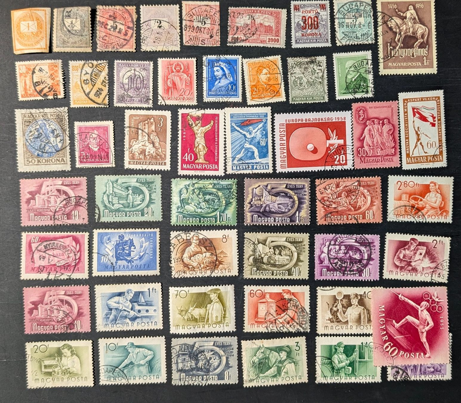 Tutti i francobolli: UNGARN SAMMLUNG AB 1895 GESTEMPELT – Usato da Düdingen venduto da Quartierstrasse