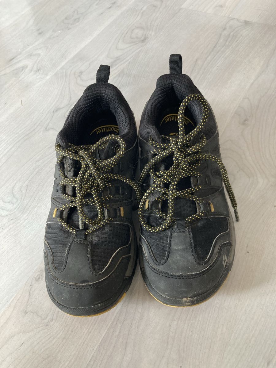 Jack Wolfskin Scarpe da uomo: Outdoorschuh Jack Wolfkin 33 – Usato da Amden venduto da Karplusan 2