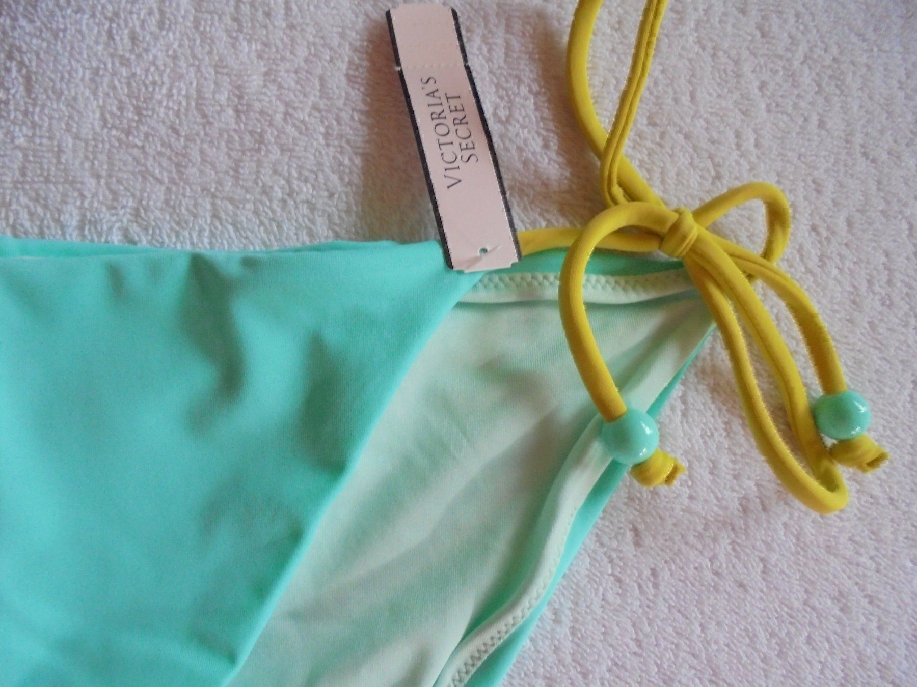 Victoria's Secret Costumi da bagno & Bikini: VICTORIA'S SECRET BADEHOSE GR. M – Nuovo e nell'imballaggio originale da Aarau Rohr venduto da PinkSchwein 2