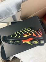 Nike Air Max Plus TN Grises Flamme Taille 41état neuf