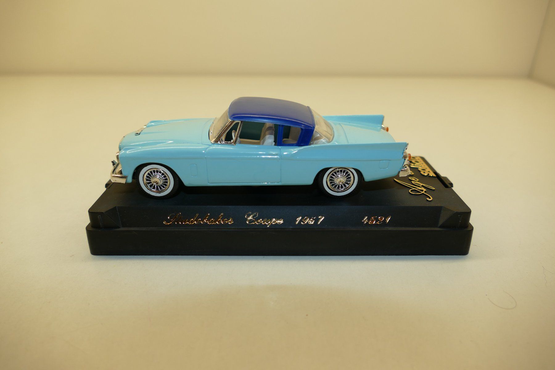 Solido Modellini d'auto: Solido 1:43: Studebaker Coupe1957 – Nuovo (secondo la descrizione) da Niederhasli venduto da rail-duerst 2