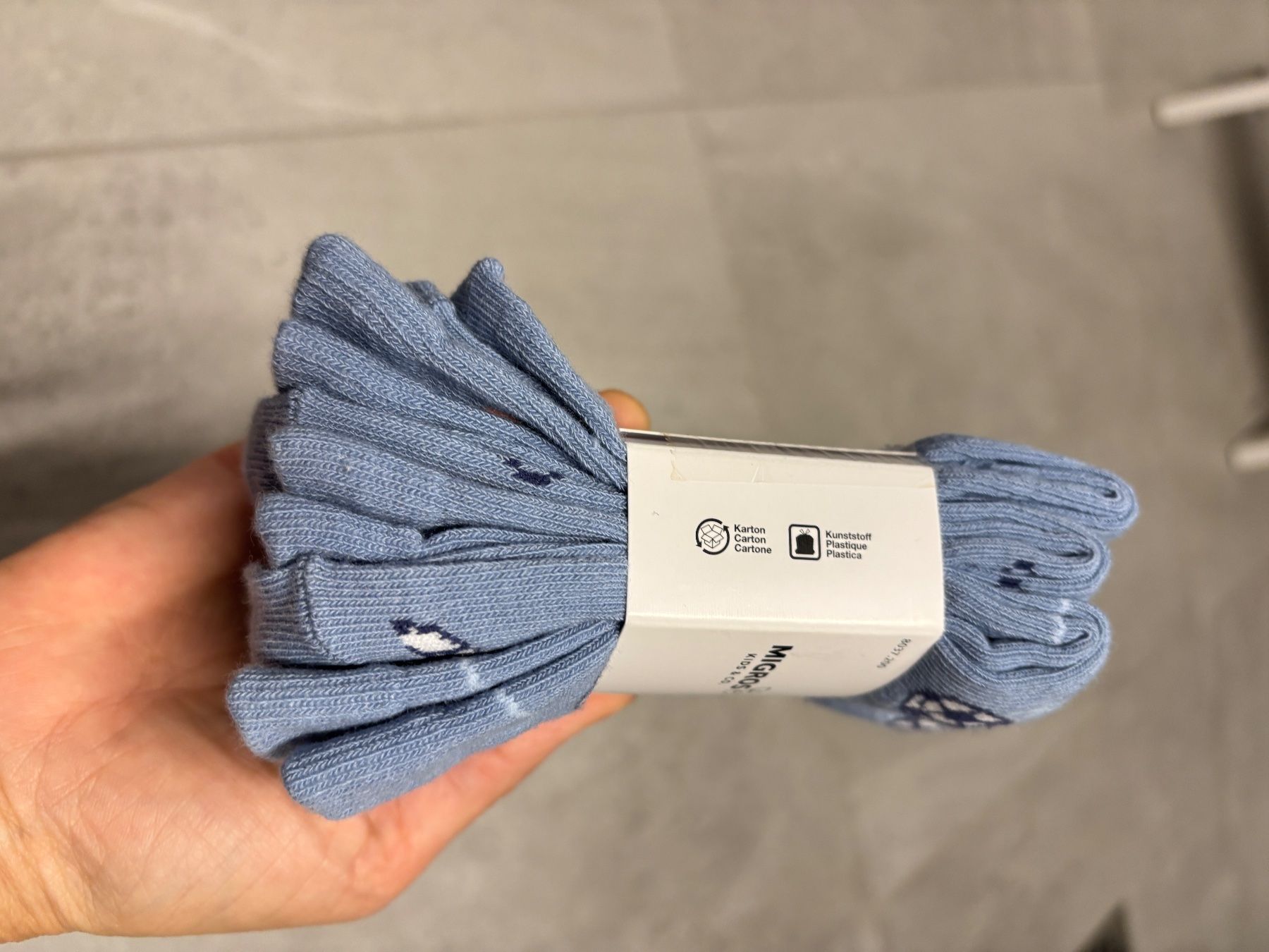 Calze per bambini: Chaussettes neuf 31 - 34 – Nuovo (secondo la descrizione) da Salvenach venduto da gwenwywar 1