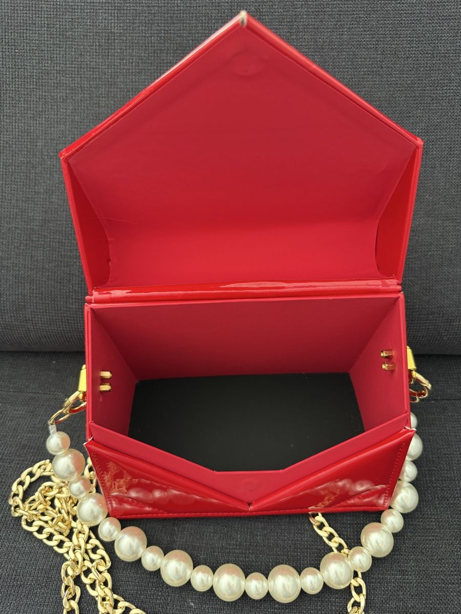 Taschen für Damen: YSL Red patent vanity case clutch bag – Gebraucht aus Fischbach-Göslikon von Vera2109 4