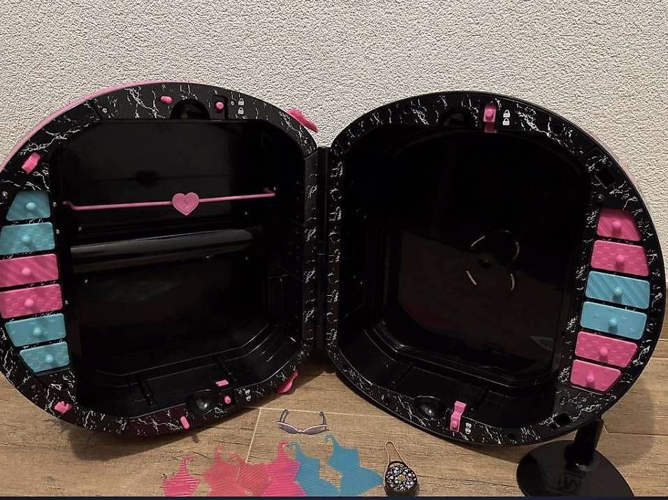 MGA Giocattoli: LOL OMG Travel case – Usato da Martigny venduto da jcj_j2fb 2