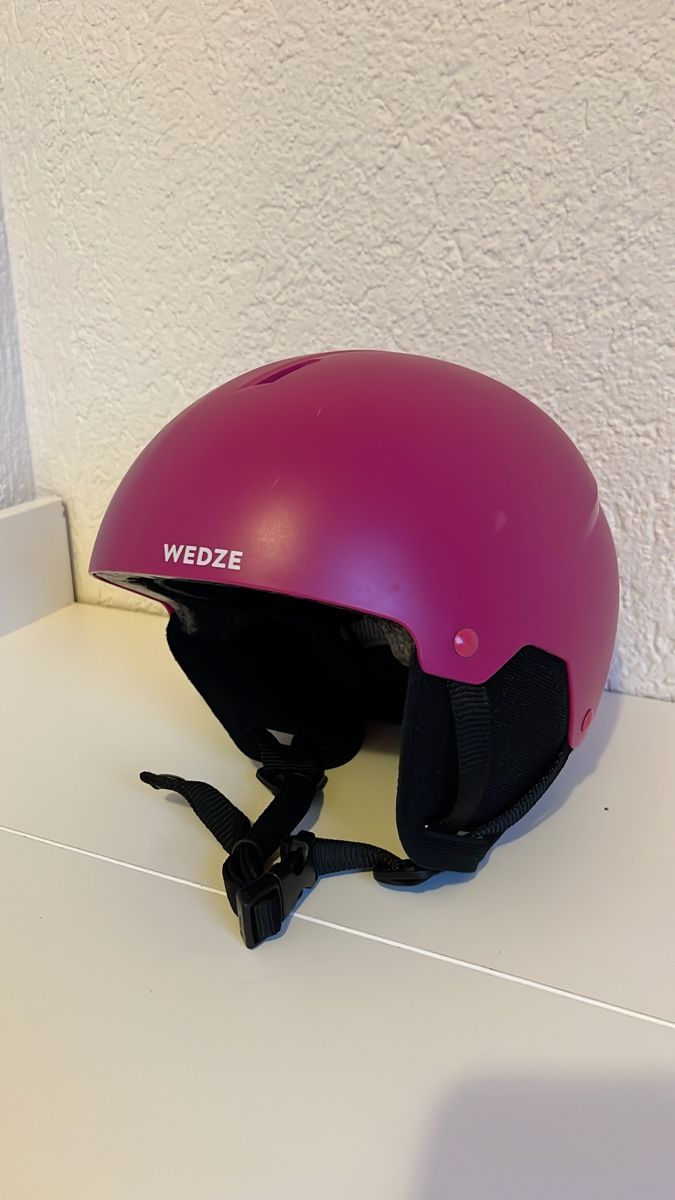 Decathlon Caschi: Pinker Wedze Skihelm - Grösse 48 - 52cm – Usato da Bösingen venduto da Mike2058blau