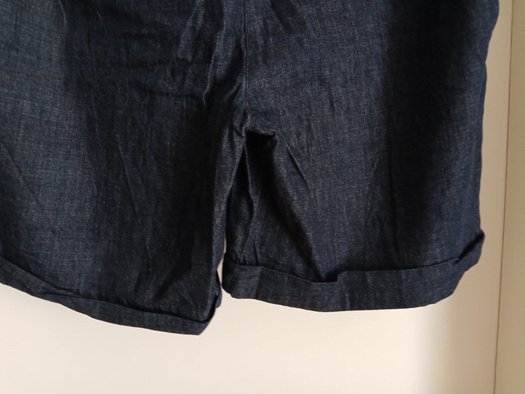 Hosen: Grüne Erde Short L bis XL – Neu (gemäss Beschreibung) aus Zürich von ast_8nph 4