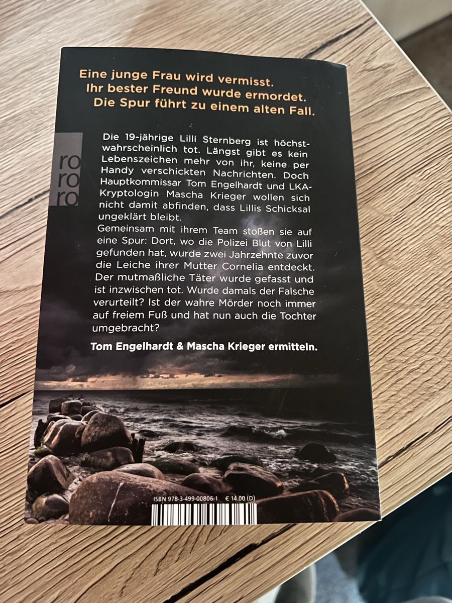Libri: Der Strand: Vergessen, Karen Sander – Usato da Scuol venduto da l_xdm2 1
