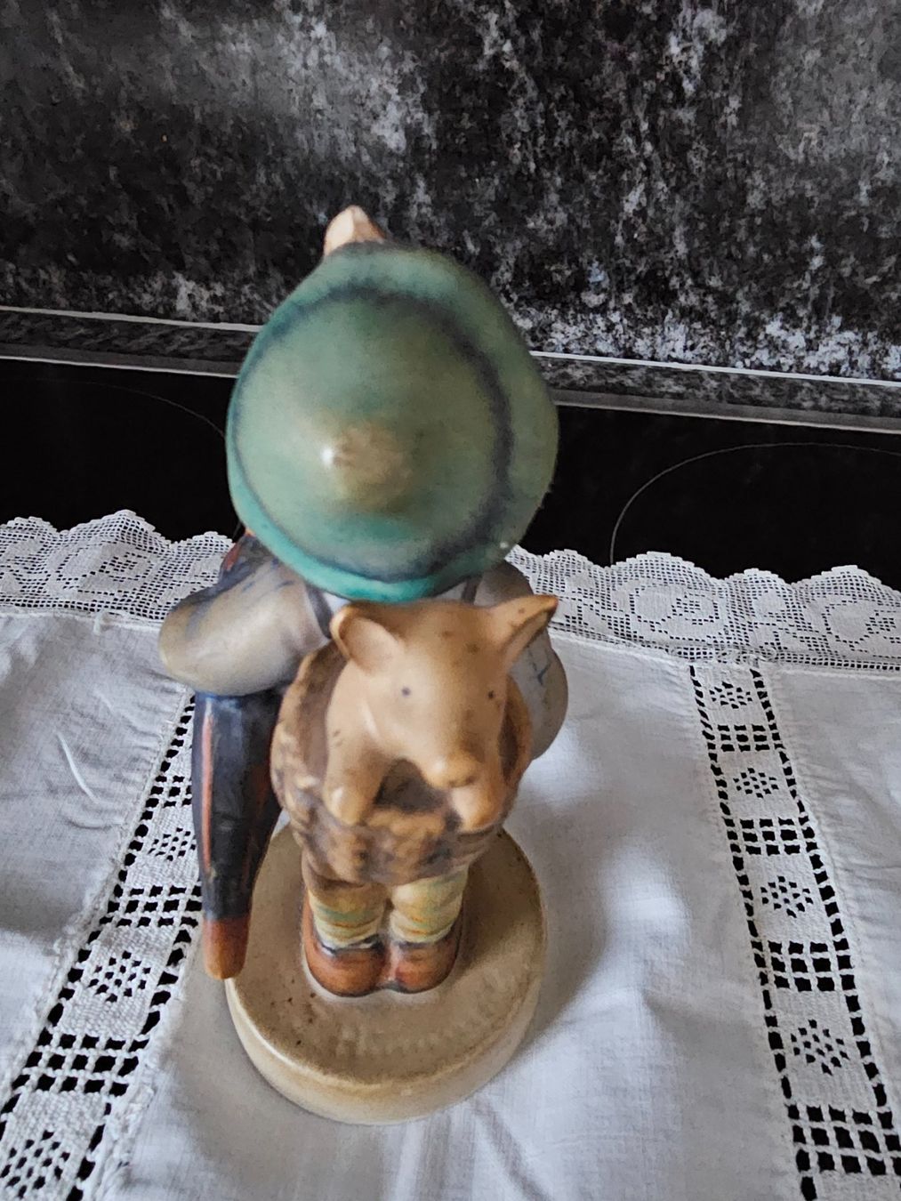 Hummel Statuette: Hummelfigur – Usato da Tuggen venduto da Rugi2 1