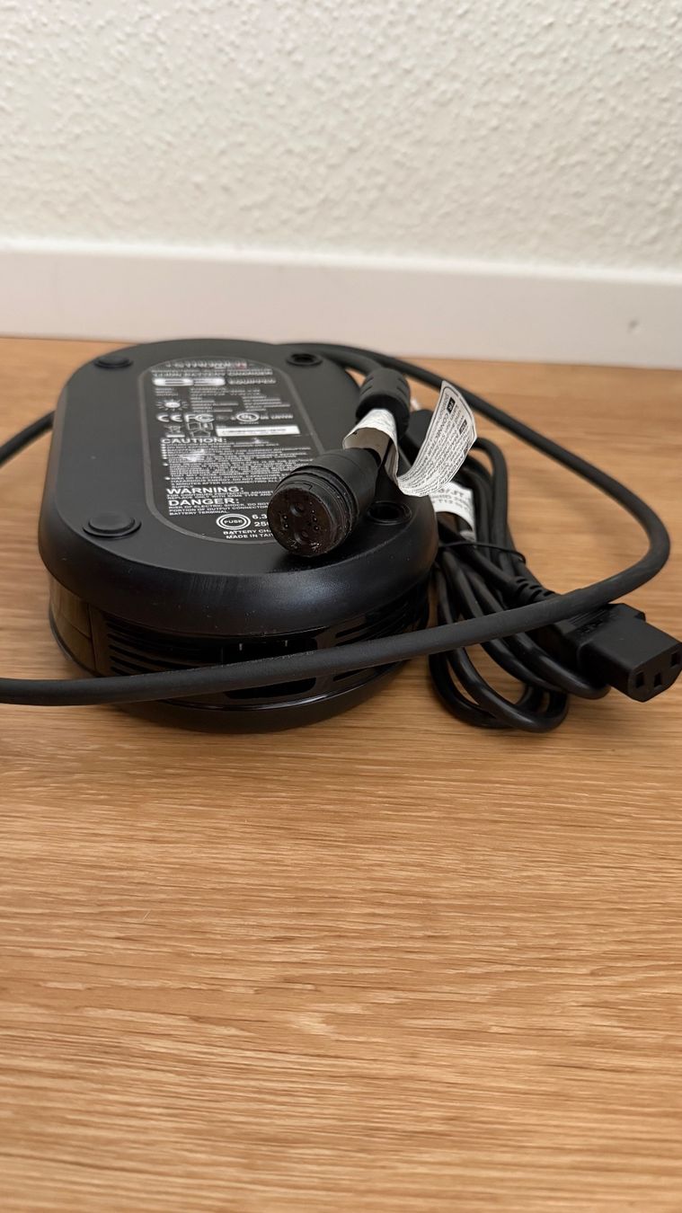 Caricabatterie: STROMER ST2 Ladegerät A122548xxL – Usato da Wettingen venduto da Michaelroe0 2