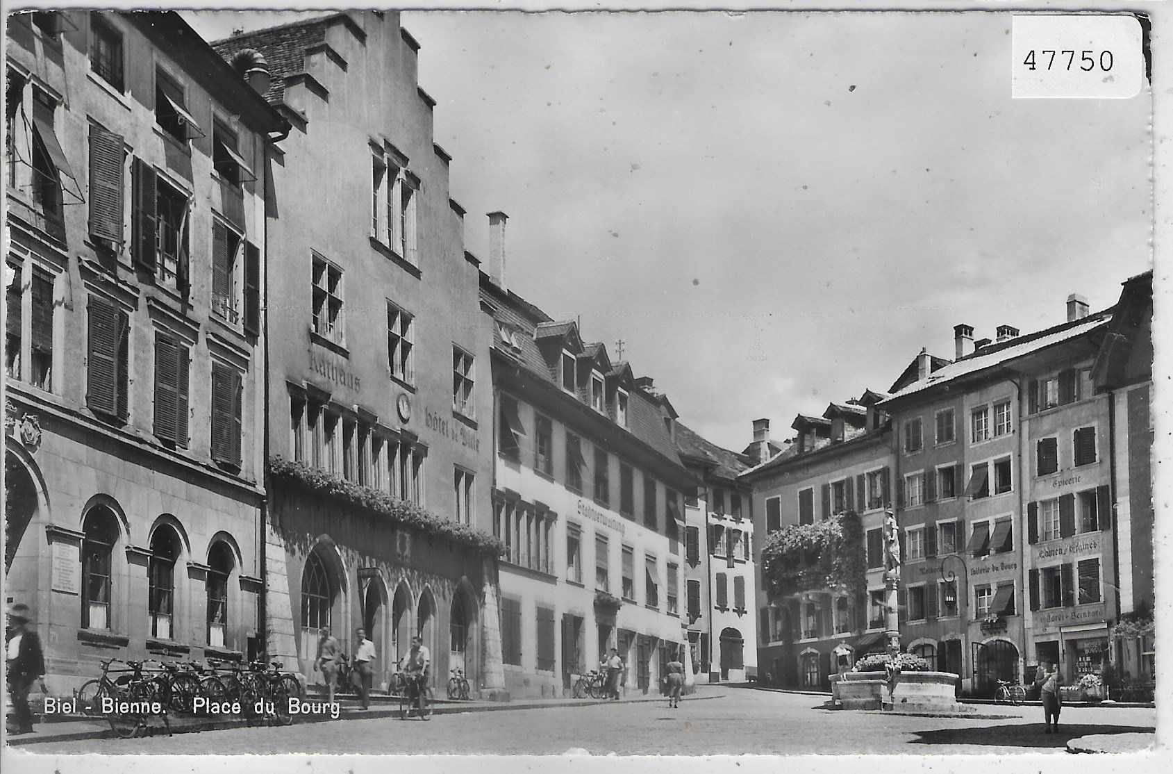 Ansichtskarten: Biel-Bienne - Place du Bourg – Gebraucht aus Ettingen von Kartenplanet