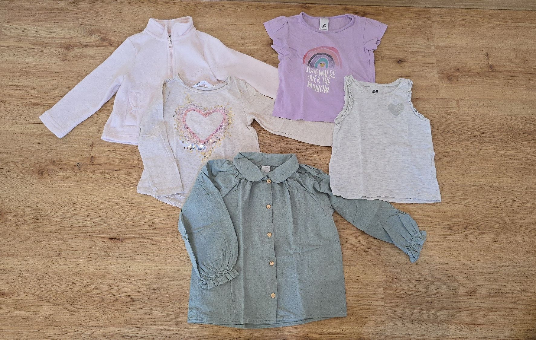 Lotti & Set di vestiti: Kleiderpaket Grösse 98 – Usato da Buchberg venduto da MaddieF