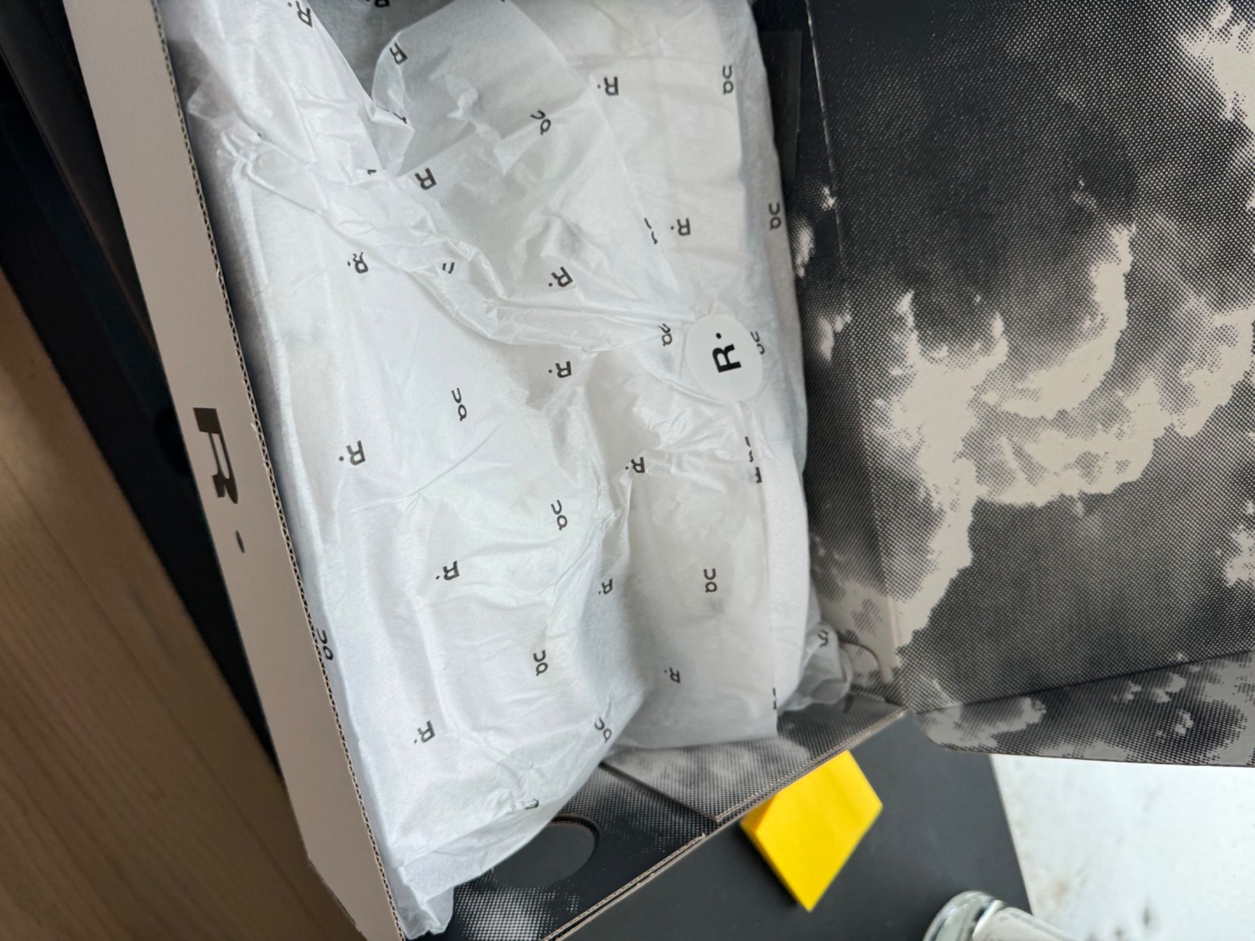 On Scarpe da uomo: The Roger Limited Edition von ON Running / Roger Federer – Nuovo e nell'imballaggio originale da Schindellegi venduto da LeWinterli 2