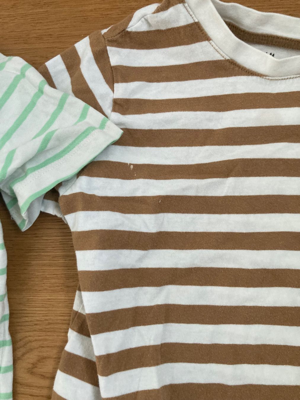 H&M Hemden, T-Shirts & Polos: 3 x Shirts – Gebraucht aus Bülach von Stellina72 1