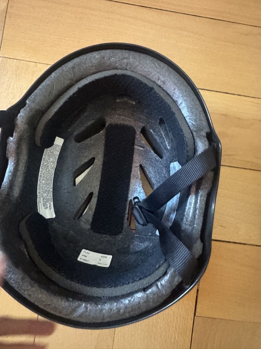 Giro Caschi: Helm Giro Flak schwarz  – Usato da Zürich venduto da designloverin 4