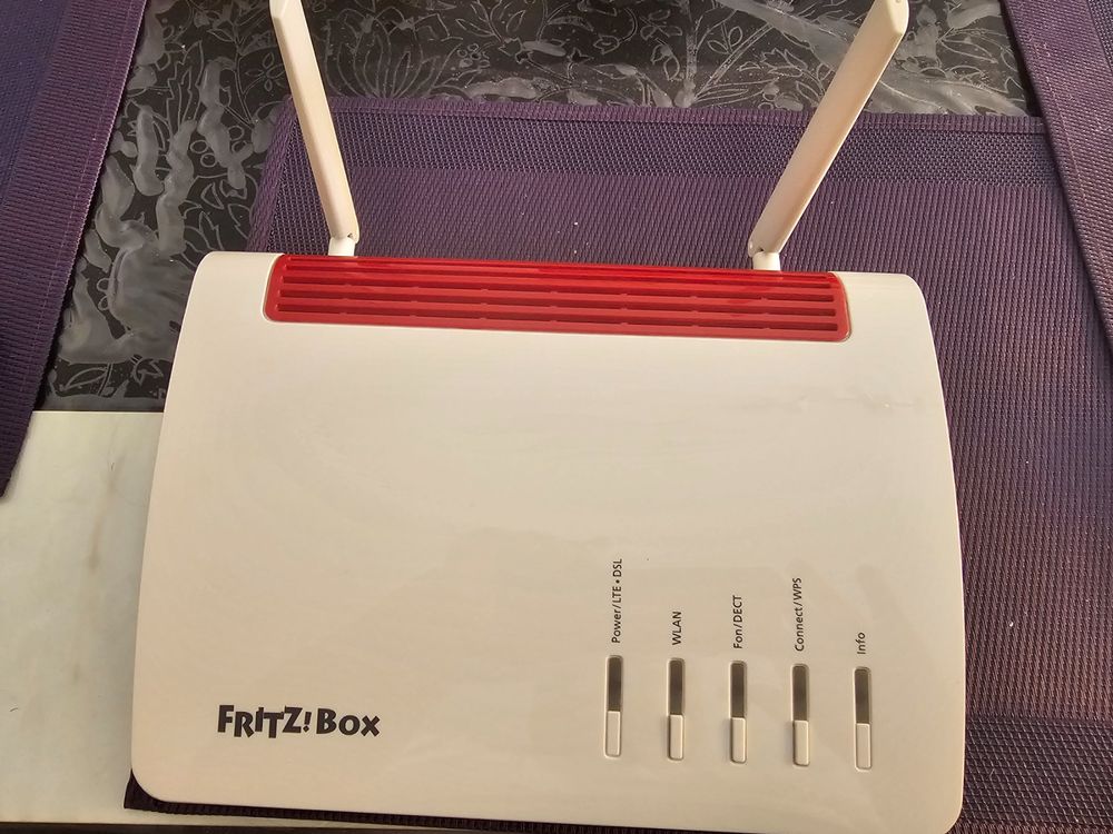 AVM FRITZ!Box 6890 Mobilfunknetz LTE etc. (Gebraucht) in Kloten für CHF ...