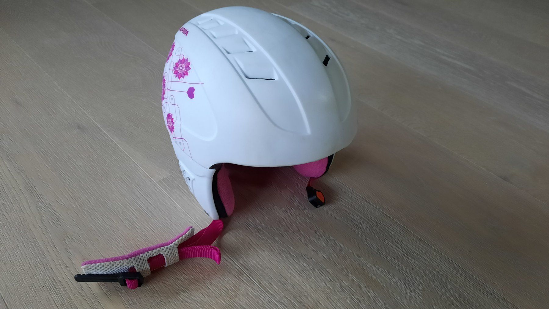 Caschi: Ski- / Snowboard-Helm - Gr. 48-52 cm – Usato da Neftenbach venduto da DanielaS01020304 2