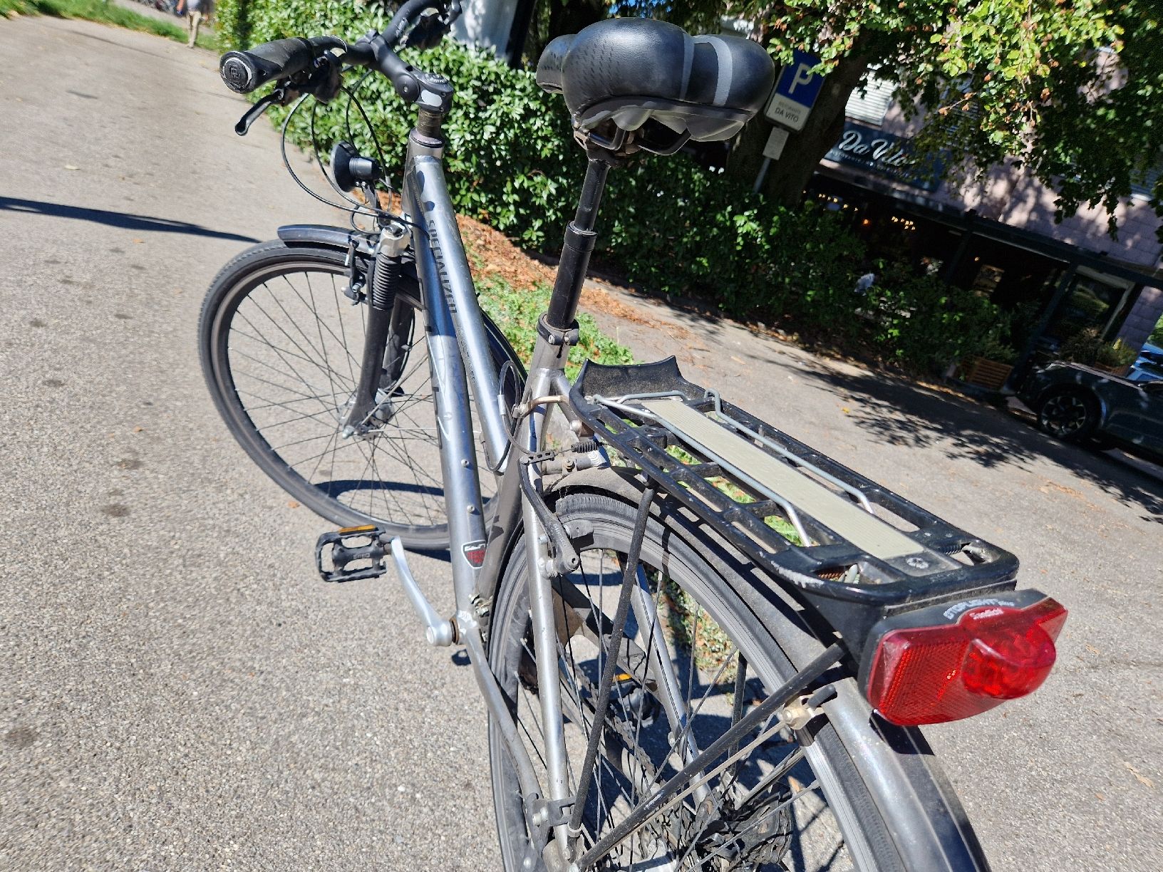 Specialized Biciclette: Specialized Globe city bike (last chance before I donate it) – Difettoso da Liebefeld venduto da and_j52z 1